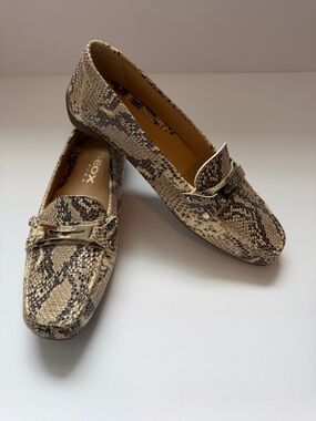 Geox Respira Snakeskin Print Loafers Womens EU 37 Leather Driving Moccasins Ital